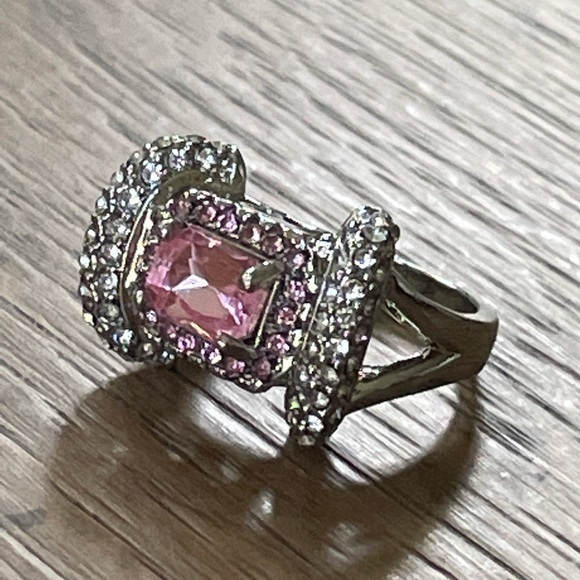 Jewelry - PINK & WHITE Sapphire STERLING SILVER RING 7